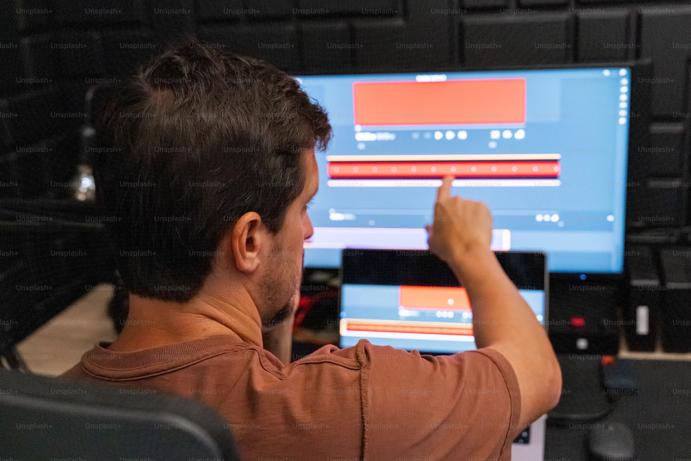 جاهز تخلّي محتواك يشتغل بدالك؟